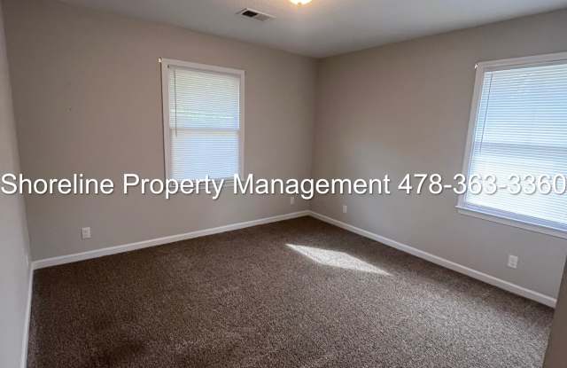 1861 North Ridge Drive - B Gallery 4