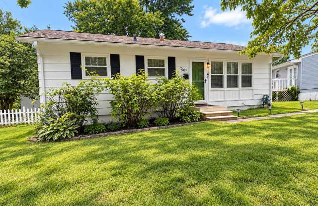 Charming 3-Bedroom Ranch in the Heart of Jeffersontown! Gallery 3