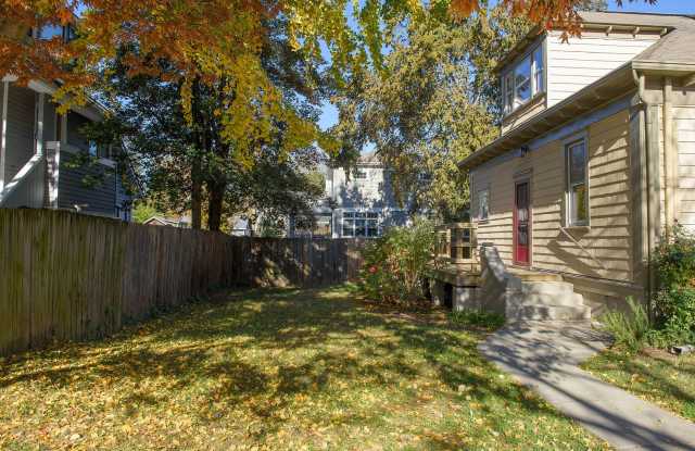 Ready now! Charming corner lot home for lease in Eastport! Gallery 4