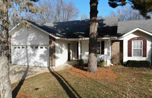 337 Westminster Dr Gallery 3