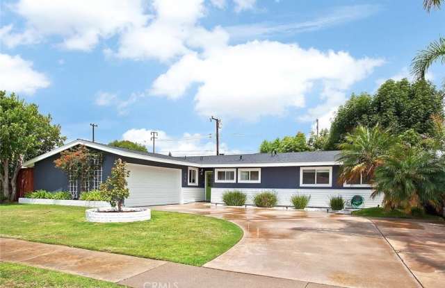 896 Capital Street - 896 Capital Street, Costa Mesa, CA 92627