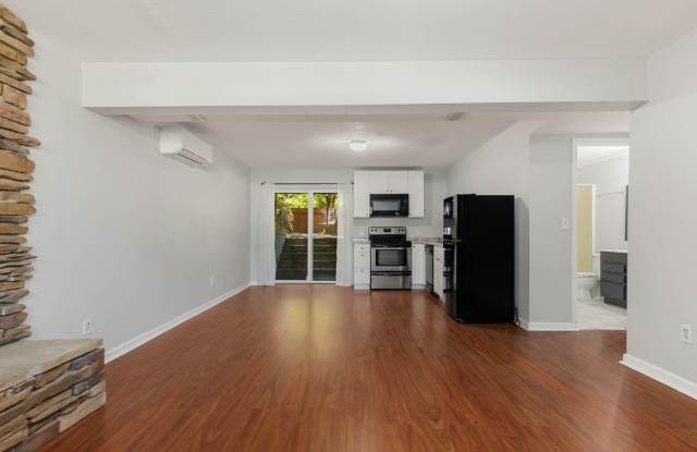 Beautiful 4 Bedroom Home on Quiet Cul-de-Sac – Ideal for Multi-Generational Living! Gallery 4