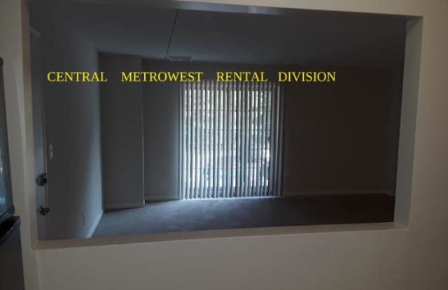 93 Broadmeadow St. Gallery 4