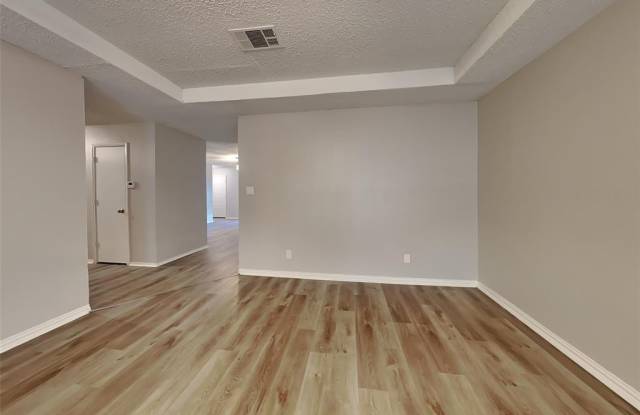 4115 CYPRESS SPRINGS Gallery 2