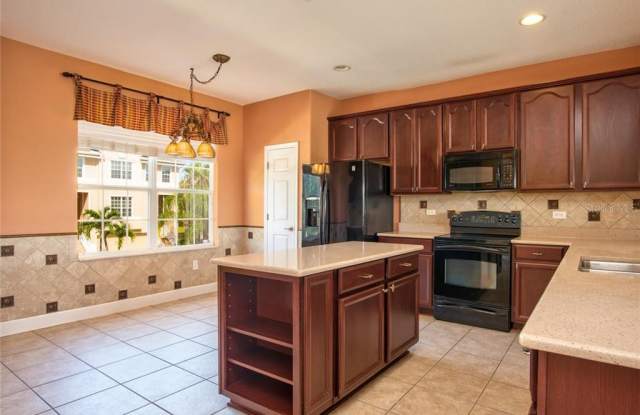 7291 ISLAMORADA CIRCLE Gallery 2