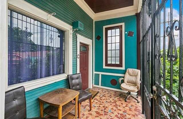 2912 PALMYRA Street photos photos