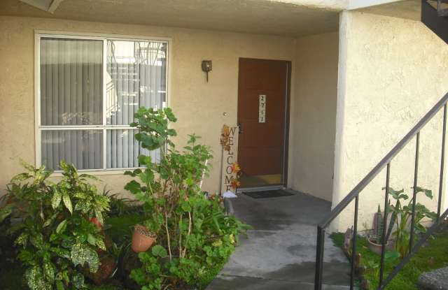 Spacious two story condo with garage photos photos Spacious two story condo with garage photos photos