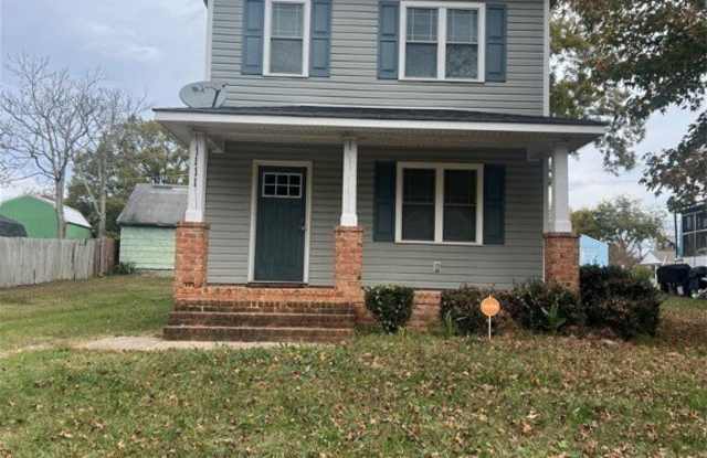 1111 Tabb Avenue - 1111 Tabb Avenue, Hopewell, VA 23860