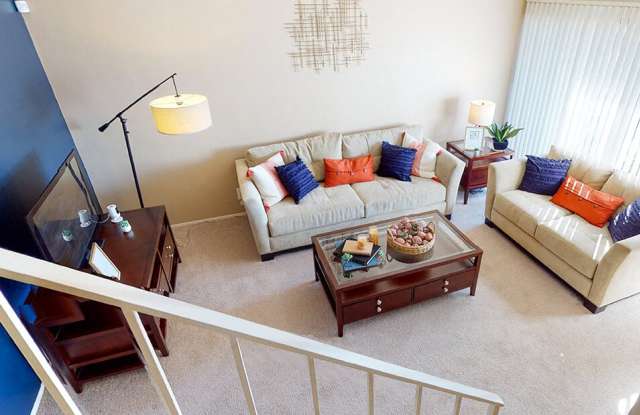Fairlane East Apartments photos photos