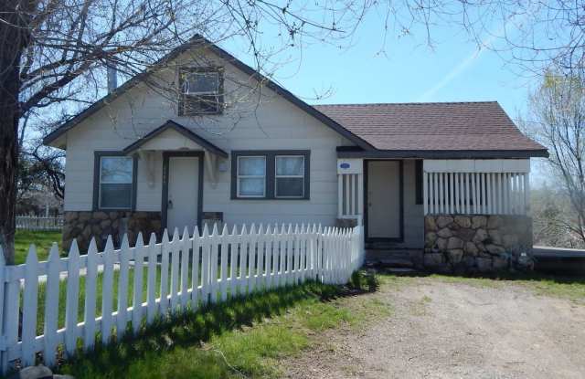 1144 Riverside Avenue - 1144 Riverside Dr, Susanville, CA 96130