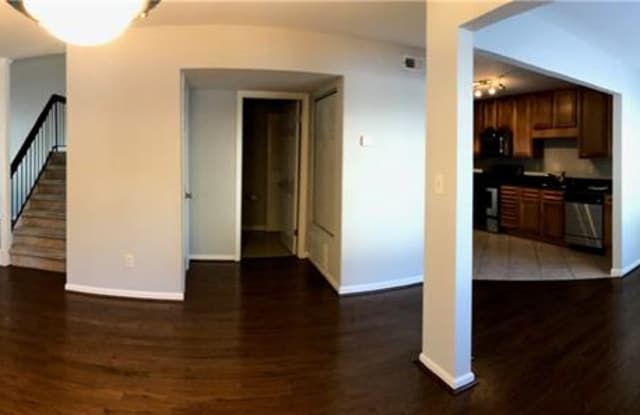 1468 Briarwood Drive NE Gallery 2