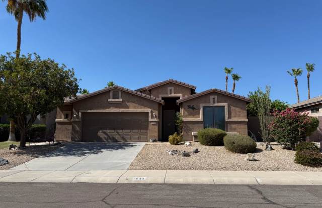 Ahwatukee Foothills Gem! photos photos