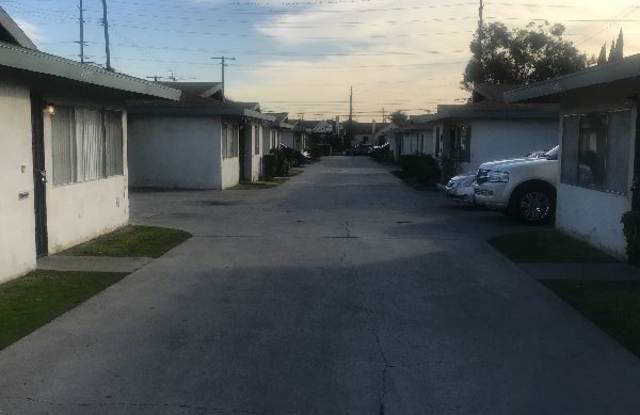 5102 Liveoak street, Cudahy Gallery 2