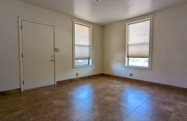 Duplex Unit for Rent Gallery 3