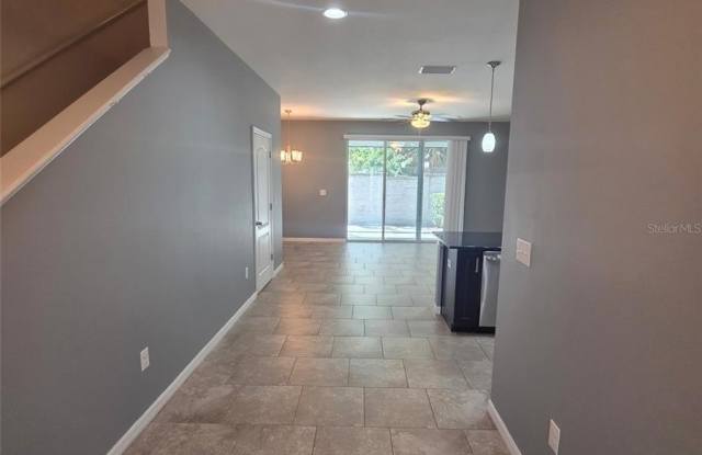 6445 BAYTOWN Drive Gallery 4