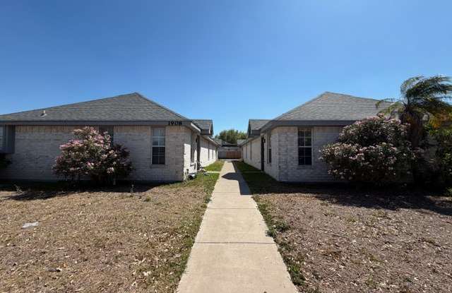 1908 Agua Fina Avenue - 1 photos photos