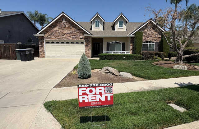 Beautiful NW Visalia home in an established neighborhood Available Now! photos photos
