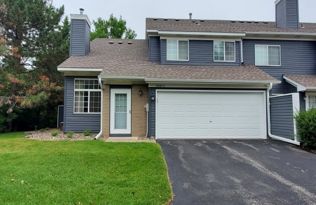 1810 Donegal Drive - 1Unit 5 - 1810 Donegal Drive, Woodbury, MN 55125