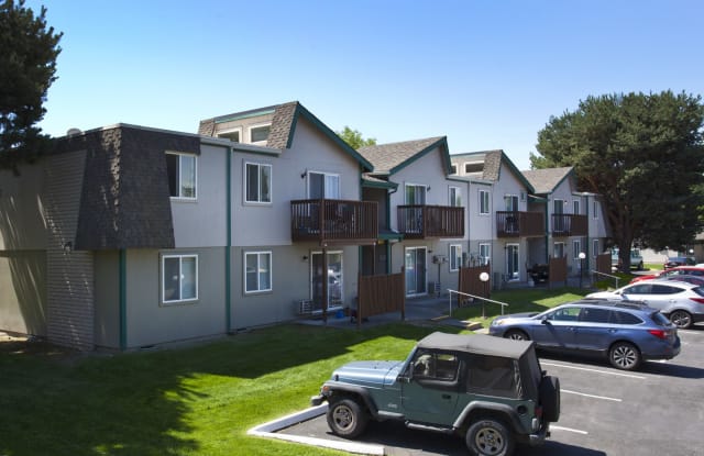 Tower Apartments Gallery 3