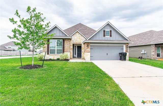 8207 Montclair Drive photos photos