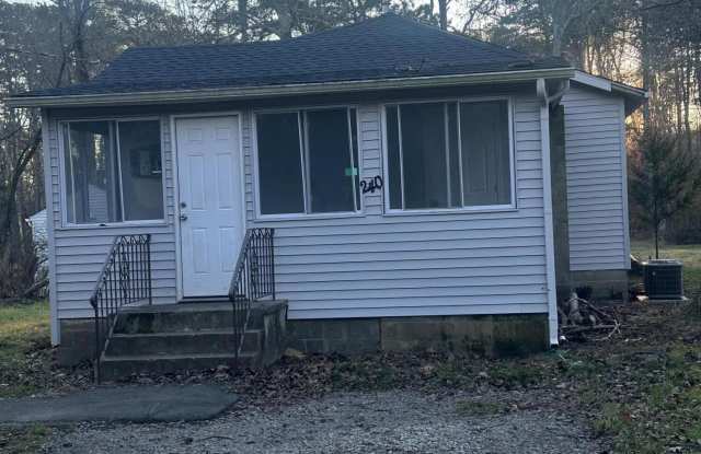 240 Perrineville Road - 240 Perrineville Road, Ocean County, NJ 08527