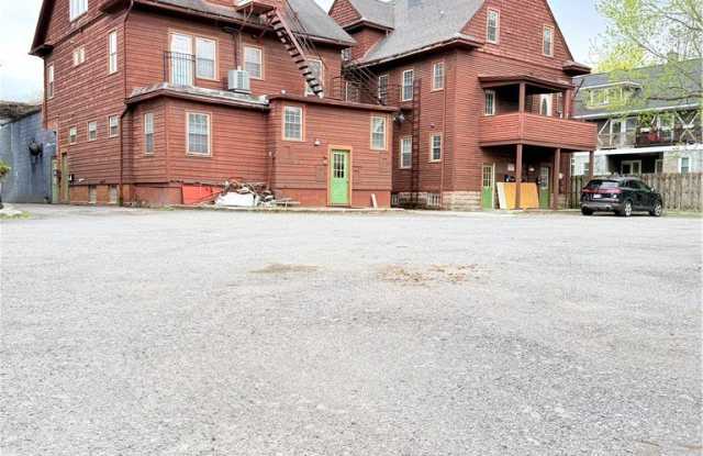 936 Monroe Avenue photos photos