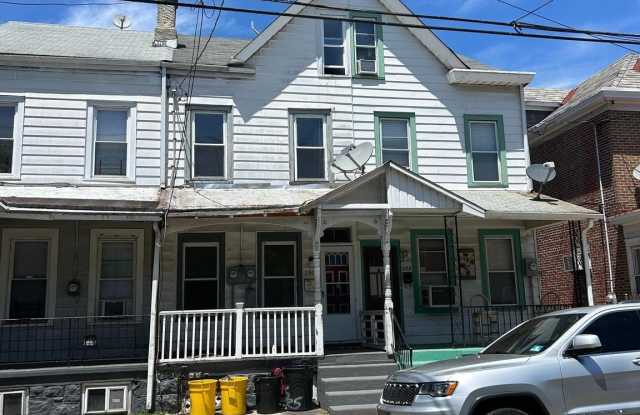 250 MORRIS Avenue photos photos