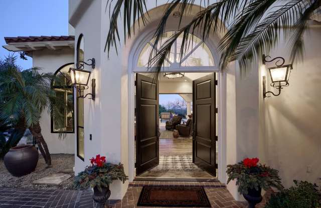6231 E VISTA Drive Gallery 3