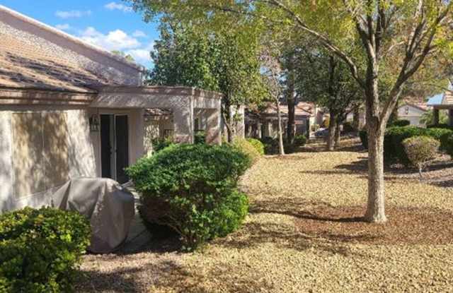 Beautiful 2 bedroom 2 bath home in Del Webb 55-Plus at Horizon Ridge! Gallery 3