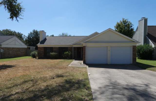 408 Harrington Lane - 408 Harrington Lane, Euless, TX 76039