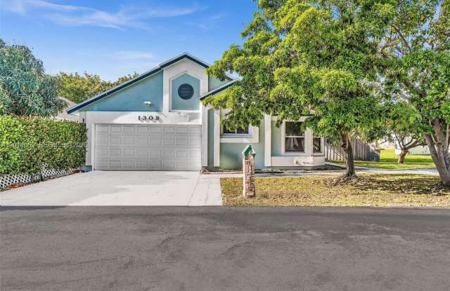 1308 E Glen Oak Rd photos photos
