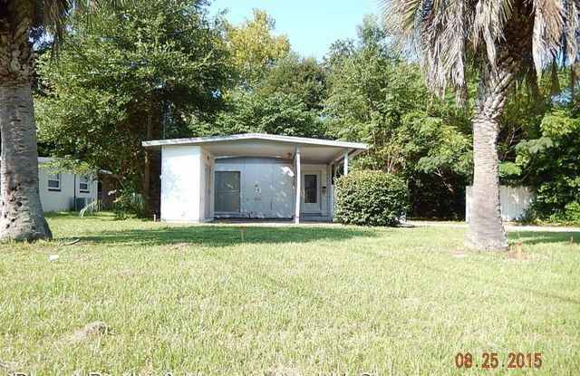 1459 Griflet  Road - 1459 Griflet Road, Jacksonville, FL 32211