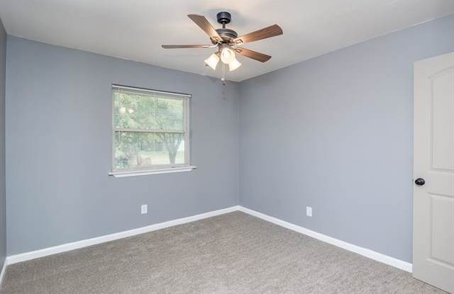 1627 Roundrock Trail Gallery 4