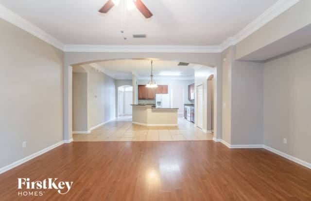 2829 Alaskan Way Gallery 2