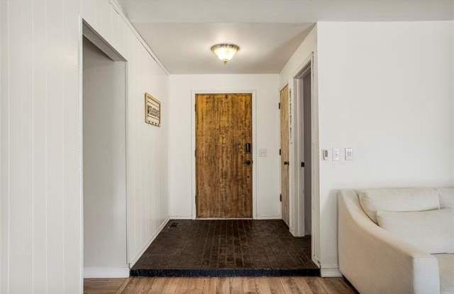8940 E 16th Place Gallery 3