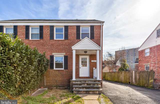 2614 S 27TH Road S photos photos