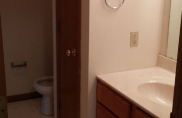 Spacious 2-Bed, 2-Bath Duplex with Attached Garage! photos photos