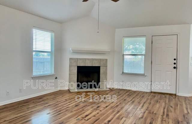 706 Stewart Drive Gallery 2