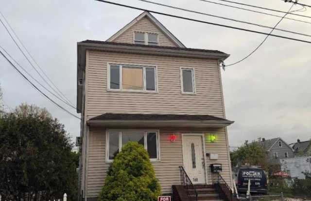168 Division Ave photos photos