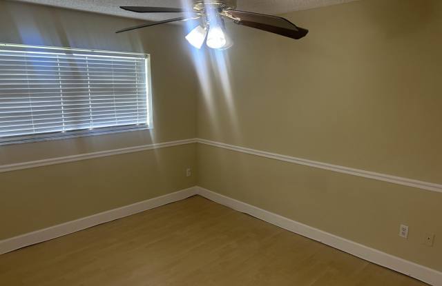 18310 Mediterranean Boulevard Gallery 4