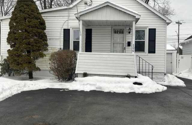 206 Stoodley Place photos photos