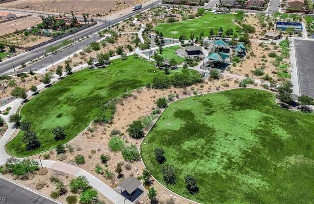 6334 White Heron Court Gallery 2
