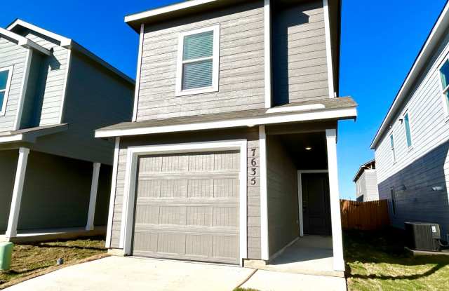 **APPLICATION RECEIVED** AVAILABLE NOW! 2-Story 3 Bedroom / 2.5 Bath Home Near Alamo Ranch! - 7635 Aston Cross, Bexar County, TX 78253