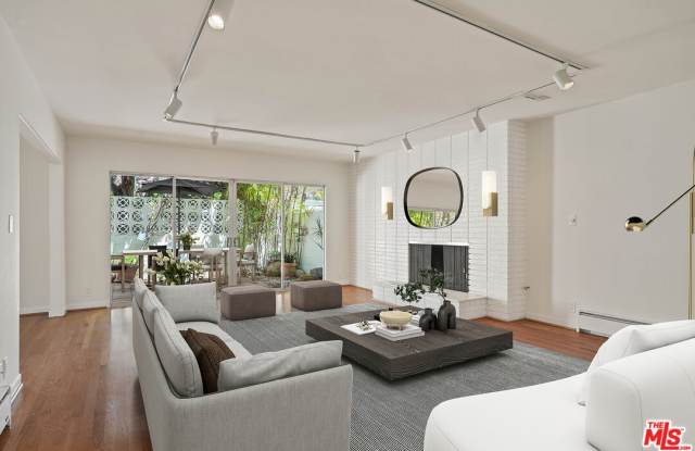 1830 Washington AVE Gallery 3