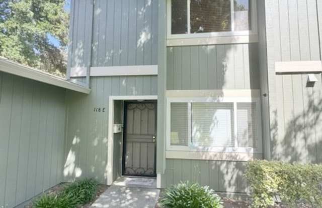 118 Oliva Court photos photos