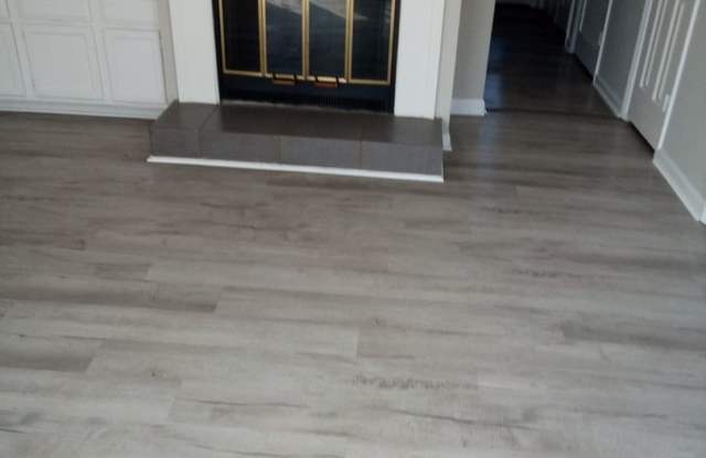 Nice 2 bedroom townhouse totally renovated in Antioch Gallery 4