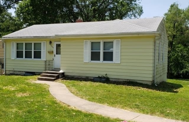 5924 Harris Avenue - 5924 Harris Avenue, Raytown, MO 64133