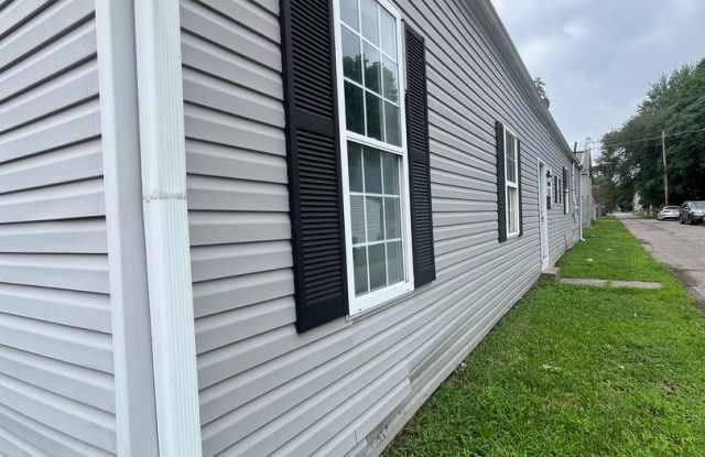 Gorgeous Updated 3 bedroom house! photos photos