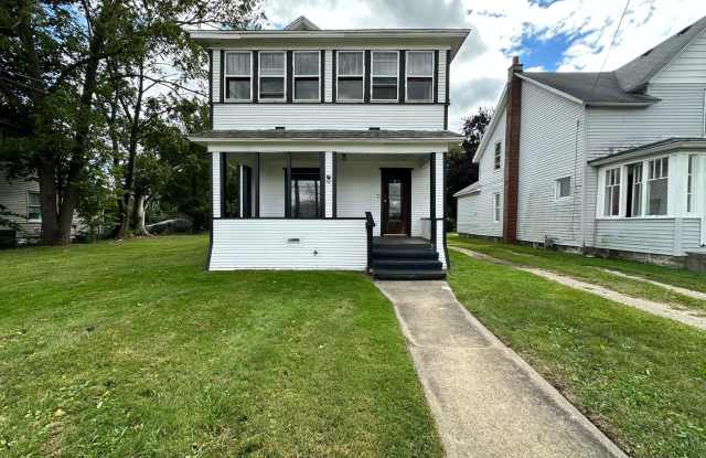 Four Bedroom House Available in Battle Creek! photos photos