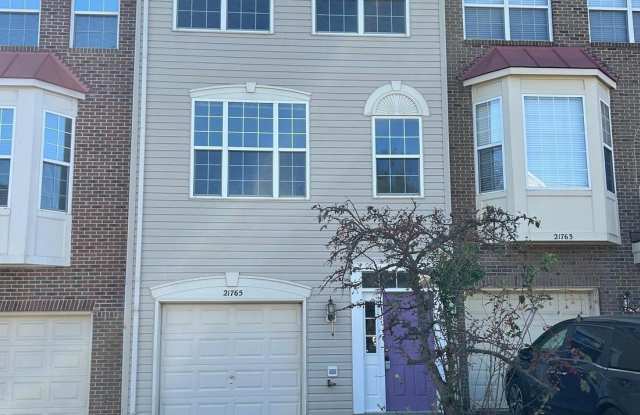 21765 BRONDESBURY PARK TERRACE - 21765 Brondesbury Park Terrace, Dulles Town Center, VA 20166